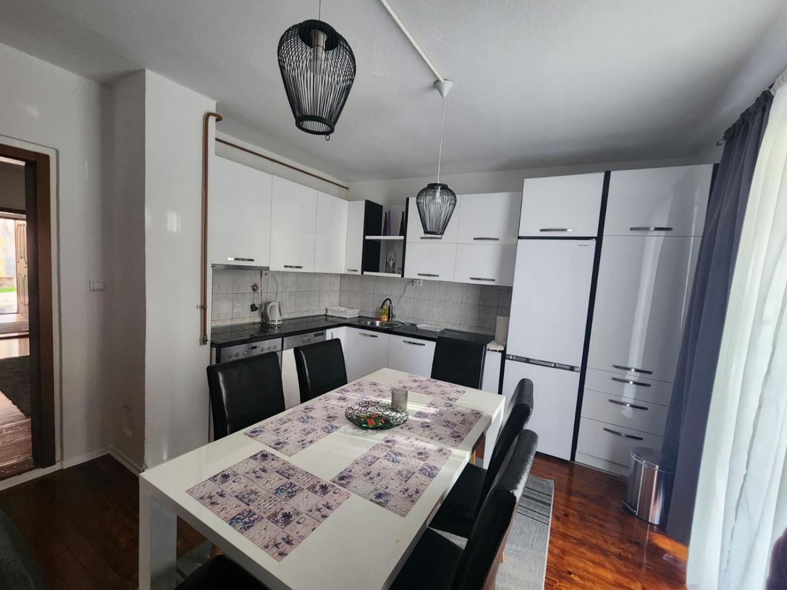 Apartman EL Sarajevo Exterior foto